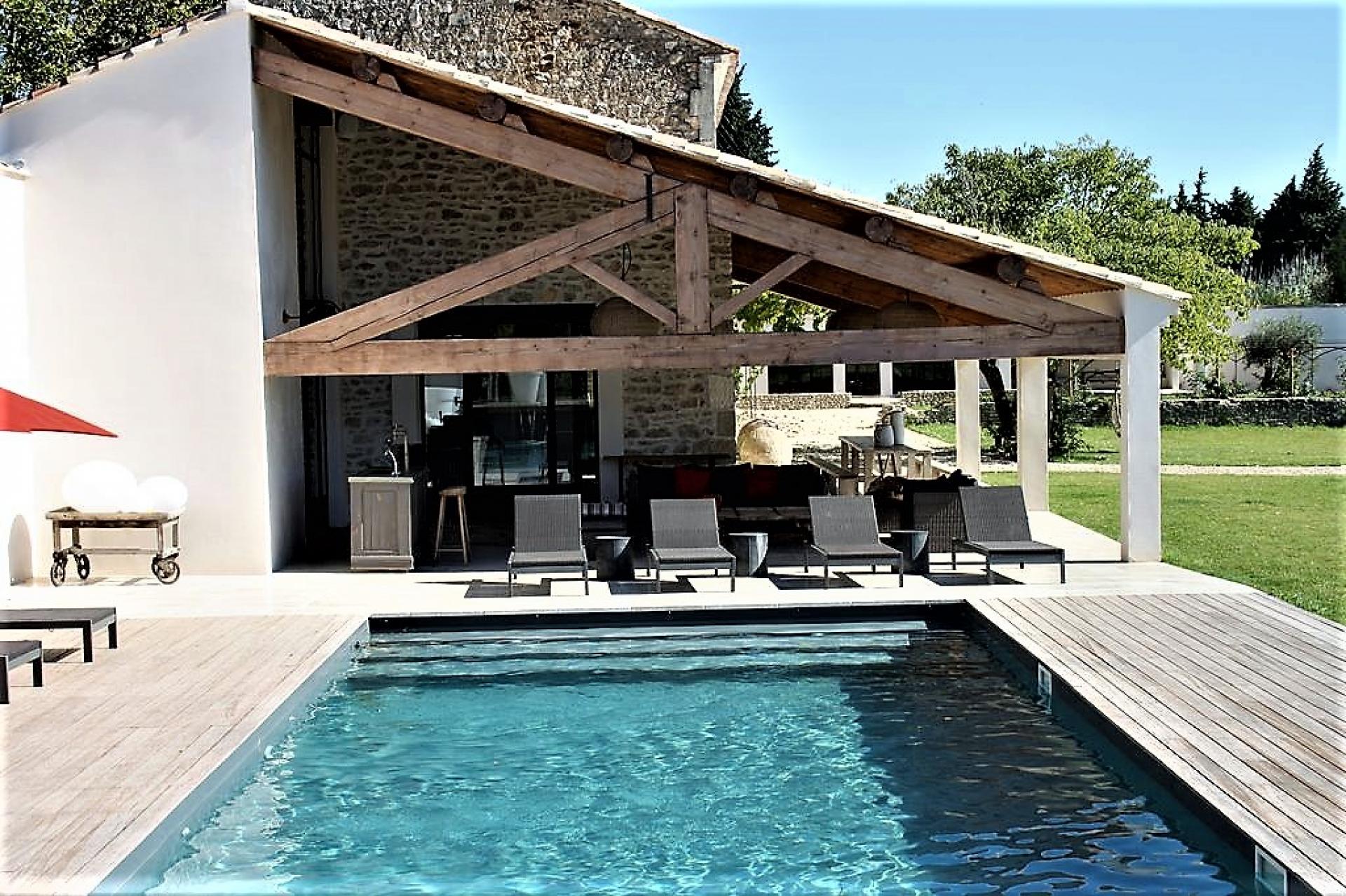 Luxury villa rental in Provence