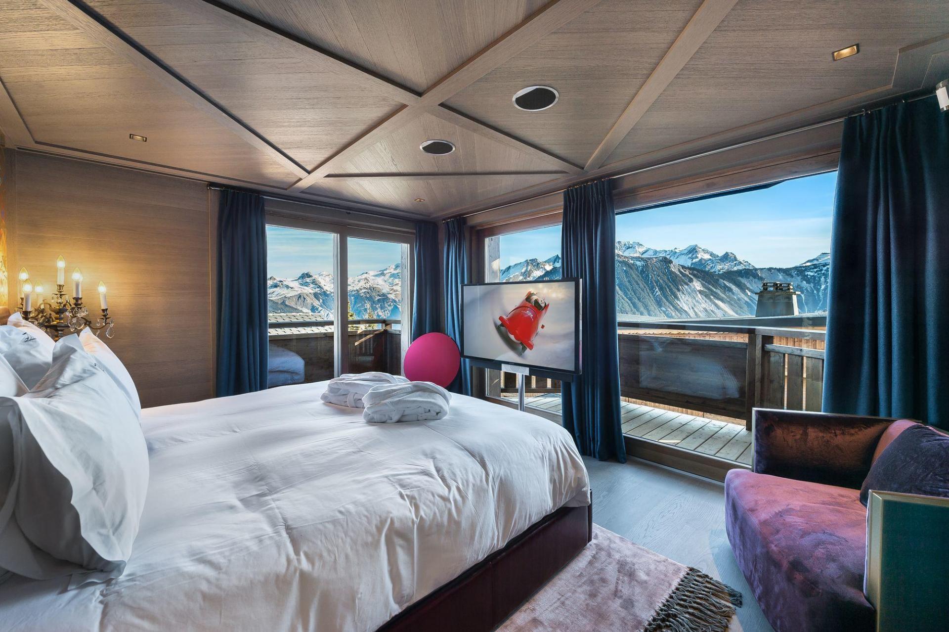 ONE OF THE BEDROOM IN CHALET LE PALACE WITH ITS STUNNING VIEWS